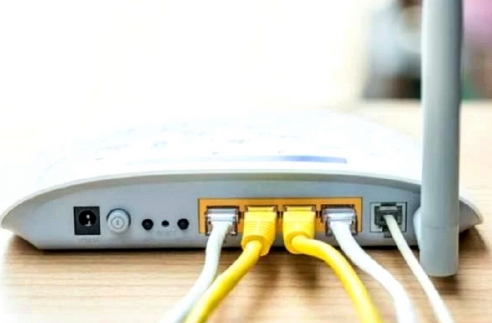 بطريقتان.. ازاي تشغل الراوتر بدون كهرباء للحصول على الإنترنت بكفاءة عالية 6 بطريقتان.. ازاي تشغل الراوتر بدون كهرباء للحصول على الإنترنت بكفاءة عالية