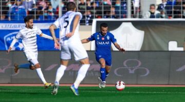 الهلال والطائى