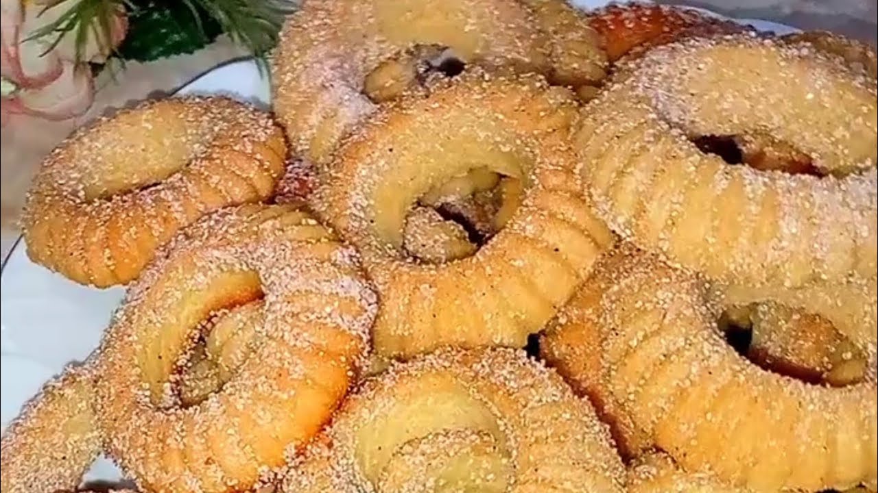 طريقة عمل بسكويت القرفة الهش بمكونات كلها في مطبخك 5 طريقة عمل بسكويت القرفة الهش بمكونات كلها في مطبخك