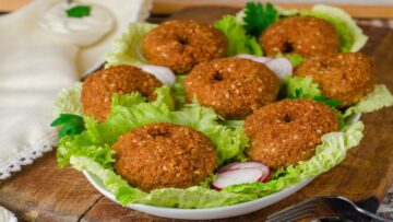 زي المطاعم وأحلى.. طريقة عمل عجينة الفلافل البيتي في 15 دقيقة بأقل التكاليف