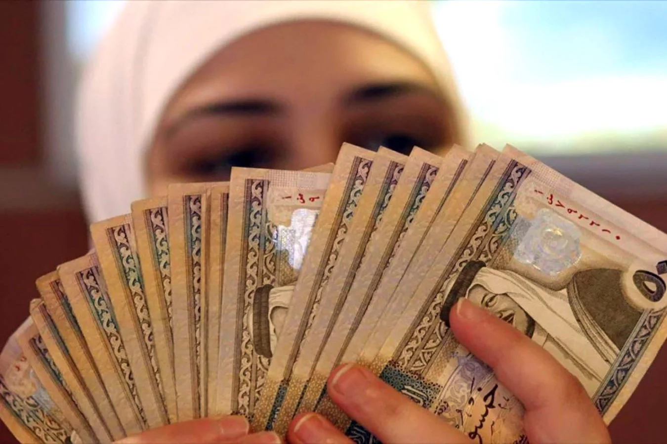 قرض كنف يصل 60.000 ريال بإيداع سريع بدون كفيل وبدون فوائد من بنك التنمية