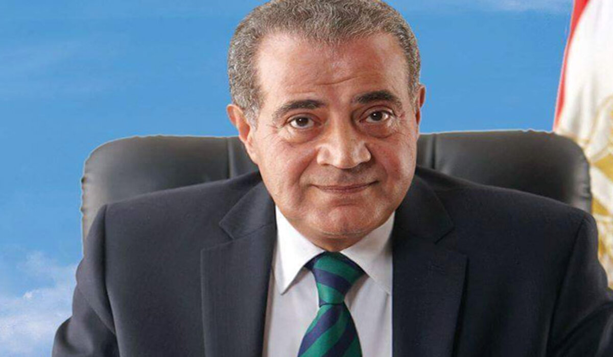 المصريين مش هتنام من الفرحة التموين يطرح كمية كبيرة من السكر في كل منافذ التوزيع 5 المصريين مش هتنام من الفرحة التموين يطرح كمية كبيرة من السكر في كل منافذ التوزيع