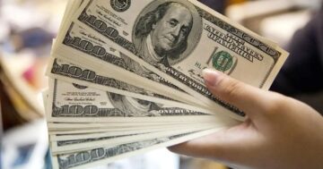 بكام انهارده؟ .. أسعار الدولار اليوم السبت 2 ديسمبر 2023 بيع وشراء