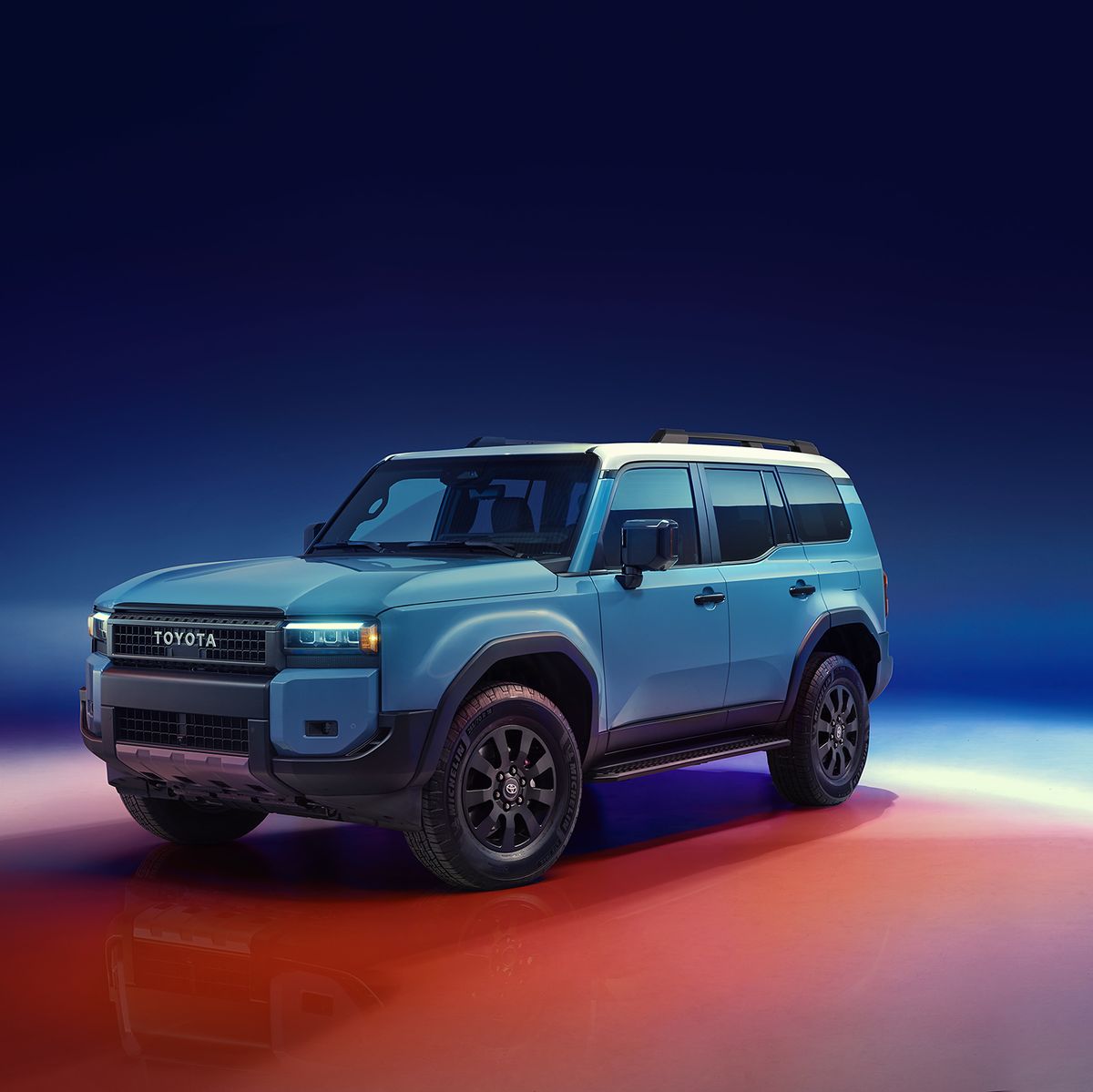 صور لاند كروزر 2024 Toyota Land Cruiser المعنى الحقيقي لقوة السيارات الحديثة في العالم 5 صور لاند كروزر 2024 Toyota Land Cruiser المعنى الحقيقي لقوة السيارات الحديثة في العالم
