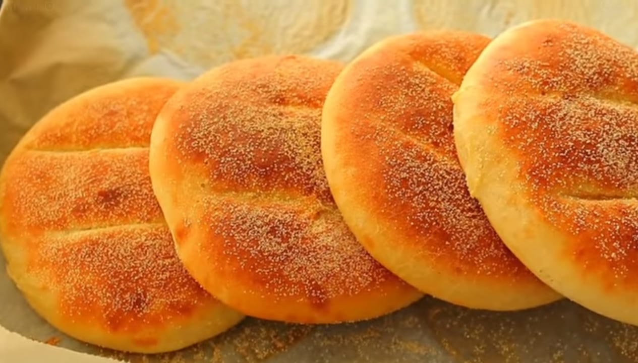 طريقة عمل الخبز المغربي الهش بأبسط الخطوات والمكونات 5 طريقة عمل الخبز المغربي الهش بأبسط الخطوات والمكونات