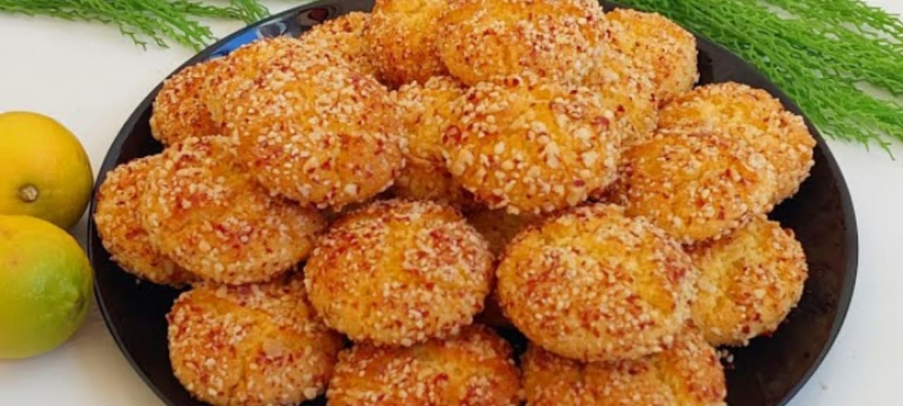 طريقة عمل حلوى السميد بجوز الهند بنكهة الليمون شهية ولذيذة مع الشاي