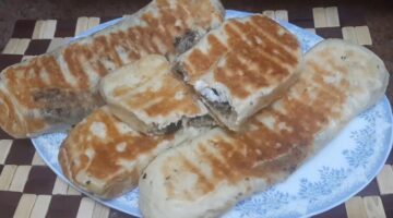 طريقة عمل فطائر الطاسة 1