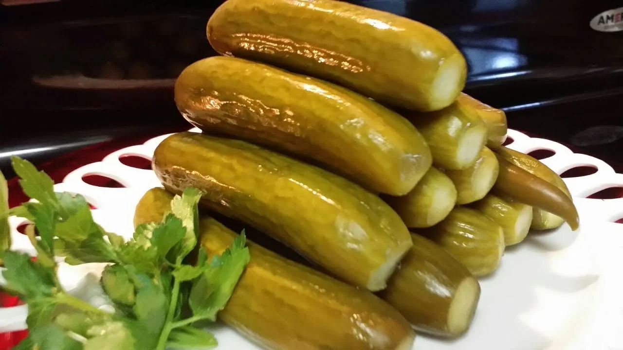 لشهر مضان.. أعملي احلي مخلل خيار مقرمش في المنزل بمكونات بسيطة وبطعم خطير 5 لشهر مضان.. أعملي احلي مخلل خيار مقرمش في المنزل بمكونات بسيطة وبطعم خطير