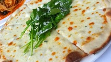 طريقة عمل مناقيش بالجبنة