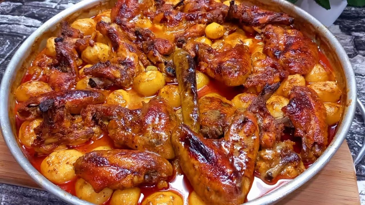 طريقة عمل أجنحة الدجاج بالبصل في المنزل المغذية للجسم 6 طريقة عمل أجنحة الدجاج بالبصل في المنزل المغذية للجسم