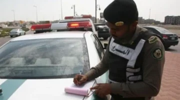 غرامة ترك المركبة مفتوحة بحسب الإدارة العامة للمرور