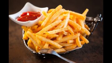 وفري فلوسك واقلي البطاطس بدون ما تشرب نقطه زيت