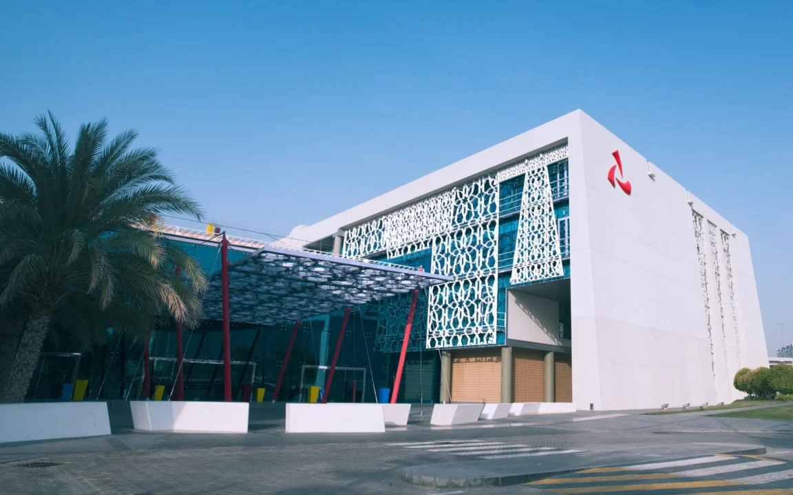 للعمانيين.. معايير التمويل الأخضر من بنك مسقط 2024