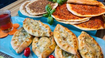مناقيش الزعتر والجبنة