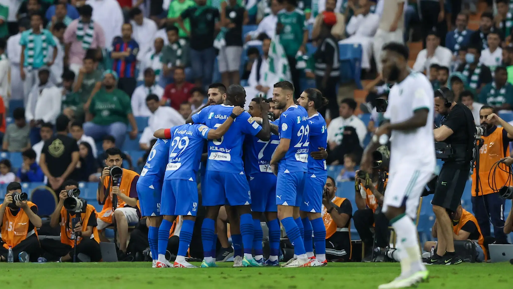 القنوات الناقلة لمباراة الهلال والتعاون في كاس الملك 2023-2024 دور الربع النهائي اليوم