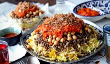 طريقة عمل الكشري المصري…اعرفي سر الخلطة وطريقة عمل الدقة
