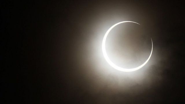 الخسوف الأول للقمر في عام 2024 في هذا الموعد.. اعرف التفاصيل 5 الخسوف الأول للقمر في عام 2024 في هذا الموعد.. اعرف التفاصيل