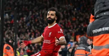 حقيقة تراجع محمد صلاح عن الانتقال الي الدوري السعودي