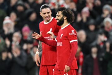 ملخص نتيجة مباراة ليفربول ونيوكاسل يونايتد اليوم وترتيب هدافي الدوري الانجليزي بعد تسجل صلاح هدفين