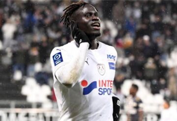 حقيقة مفاوضات الزمالك مع اليو بادجي مهاجم الأهلي السابق
