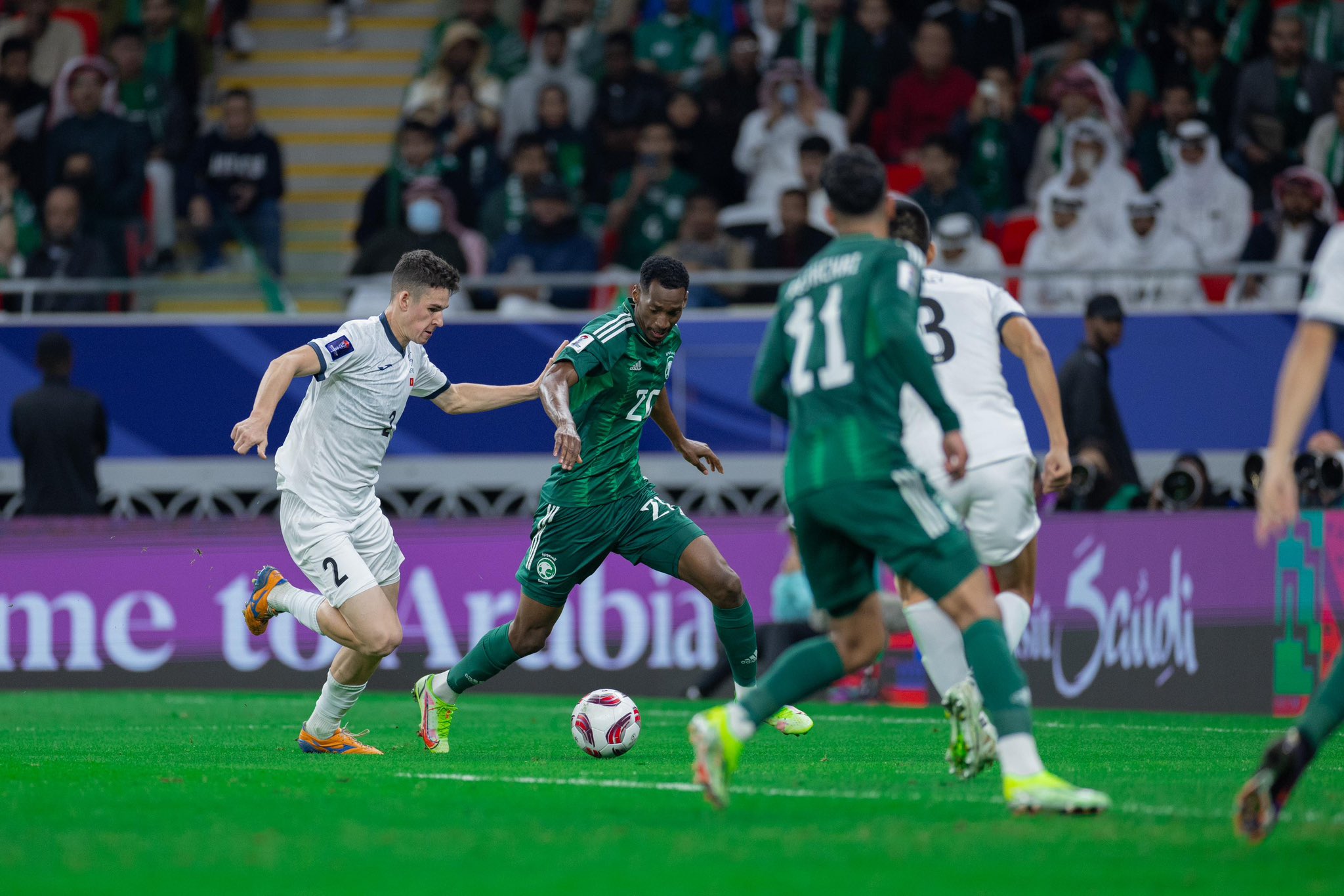 المنتخب السعودي يتأهل إلى الدور الـ16 في كأس آسيا بعد الفوز على منتخب قرغيزستان بهدفين نظيفين