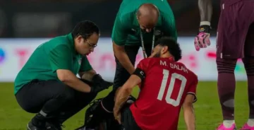 طبيب منتخب مصر يكشف تفاصيل جديدة حول إصابة محمد صلاح
