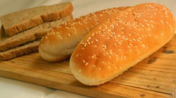 47 113308 how to make bread at home 700x400 1
