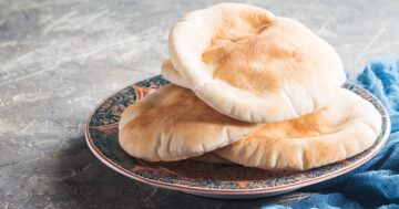 بكيلو دقيق حضري عيش الطاسة السريع بدون فرن وتعب هتعملي كمية كبيرة زي المخابز