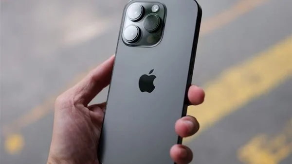 تخفيض سعر سلسلة iPhone 15 لأول مرة منذ إطلاقها 2 تخفيض سعر سلسلة iPhone 15 لأول مرة منذ إطلاقها