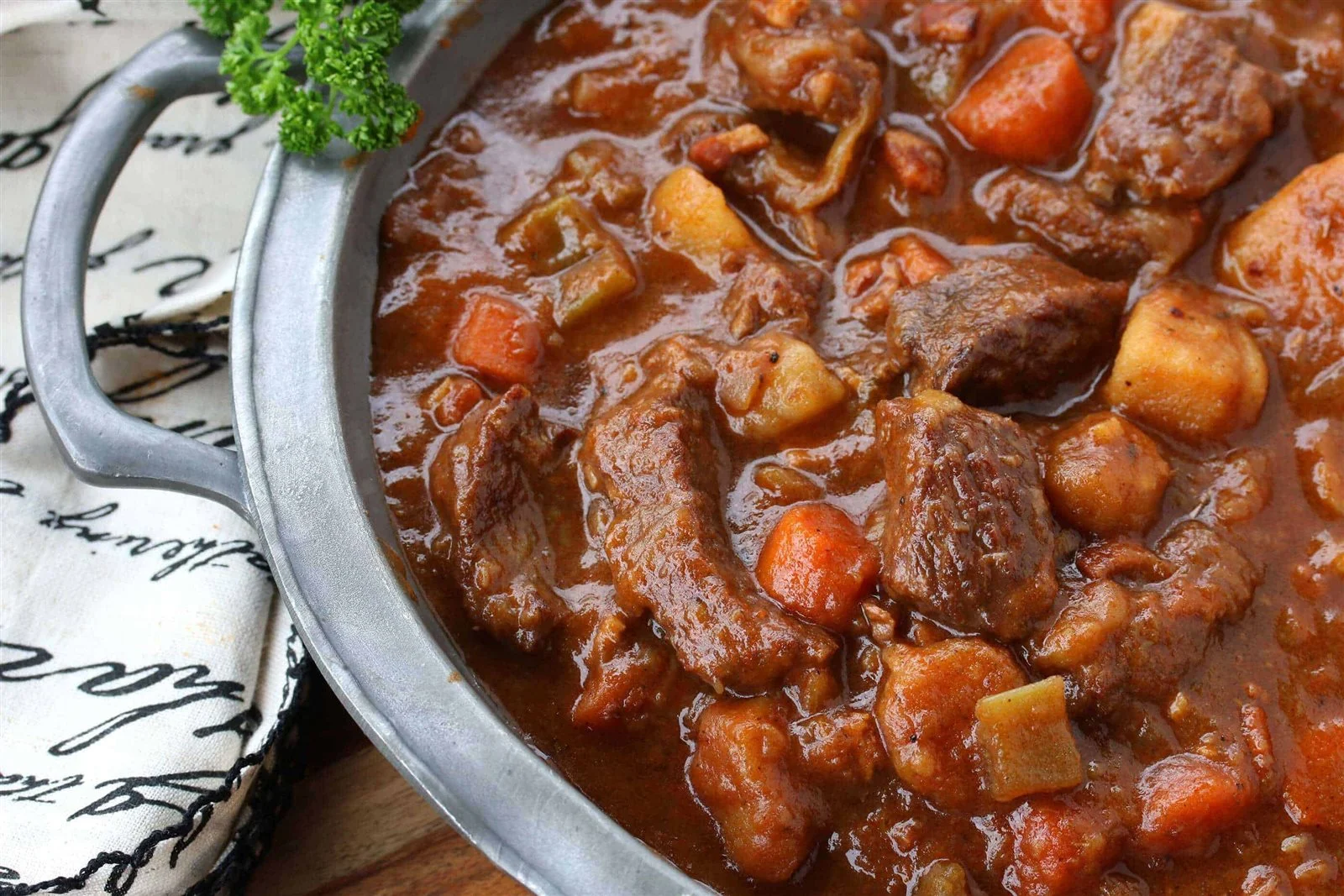 بأسرار المطاعم لأول مرة .. طريقة عمل كباب الحلة الأصلي في المنزل بأحلى تتبيلة