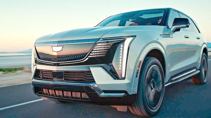 "Cadillac Escalade IQ" السيارة الفاخرة الكهربائية المتميز بتقنياتها الاستثنائية 2025 5 “Cadillac Escalade IQ” السيارة الفاخرة الكهربائية المتميز بتقنياتها الاستثنائية 2025