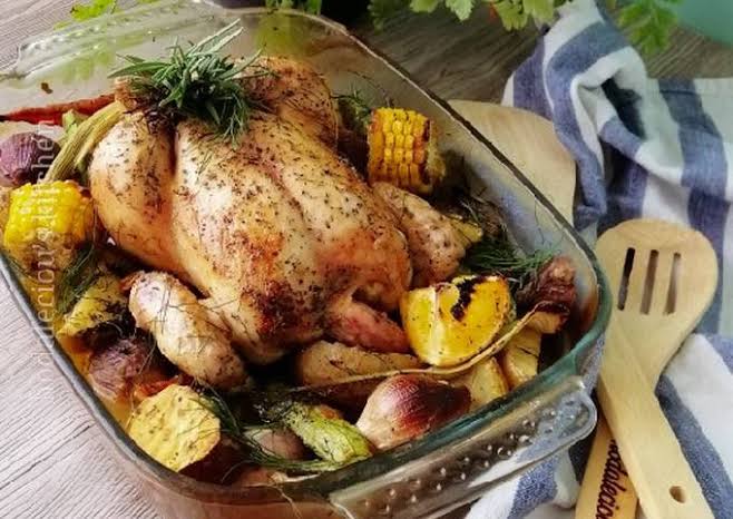 طريقة عمل دجاجة روستو مع الخضار في الفرن.. سهلة وطعمها خطير 5 طريقة عمل دجاجة روستو مع الخضار في الفرن.. سهلة وطعمها خطير