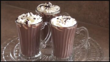 Hot Chocolate “طريقة عمل الهوت شوكليت” مشروب الشوكولاتة الساخن ألذ مشروب شتوي طعمه رهيب بمكونات في كل بيت