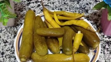 طريقة عمل الخيار المخلل بخطوات سهلة وبمكونات اقتصادية وبسيطة
