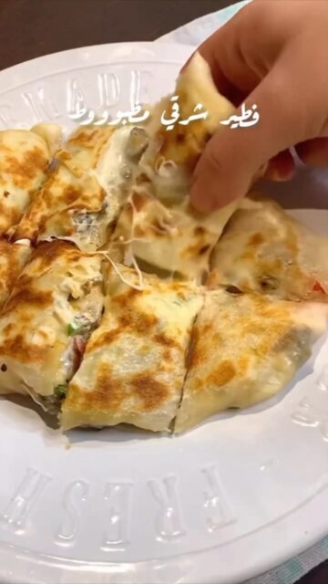 أسهل فطير شرقي في الطاسة.. وصفة سهلة ولذيذة لجوع أخر الليل في ليالي الشتاء