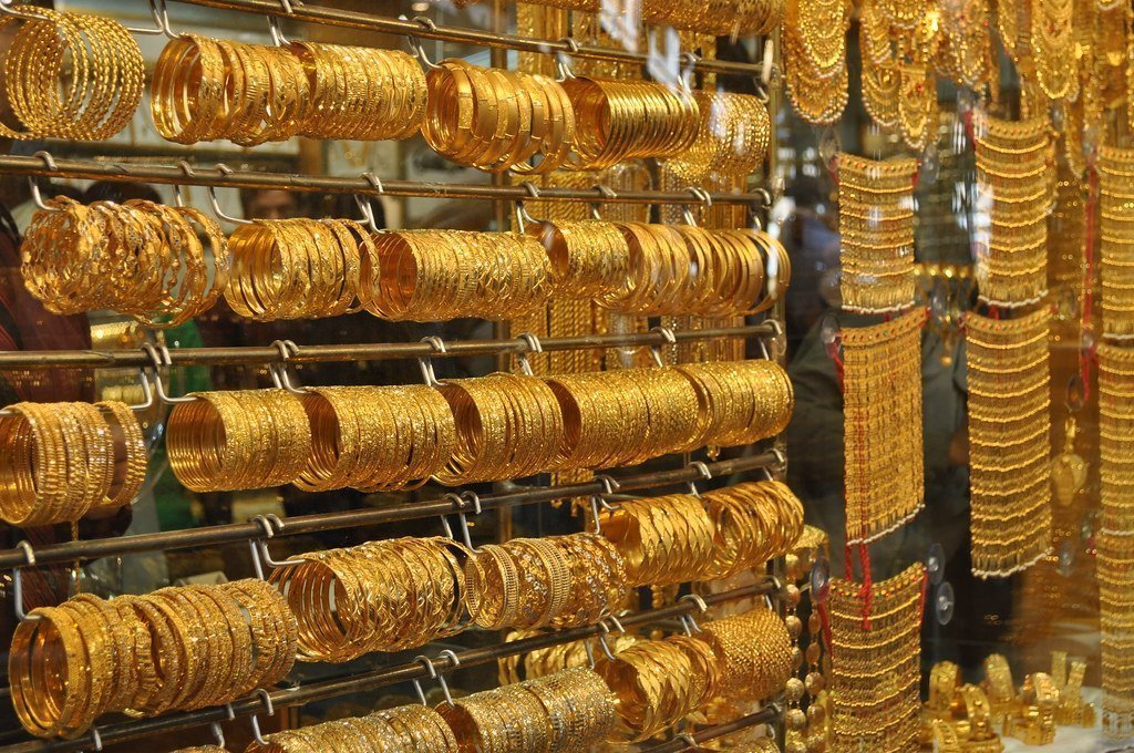 عيار 21 الآن يفاجئ الجميع.. أسعار الذهب اليوم السبت 13 يناير 2024 بمحالّ الصاغة!!