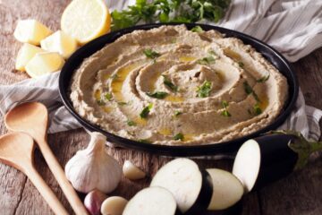 لعشاق البابا غنوج .. حضريه بطريقة الباذنجان المشوي في 10 دقايق بس للأسرة