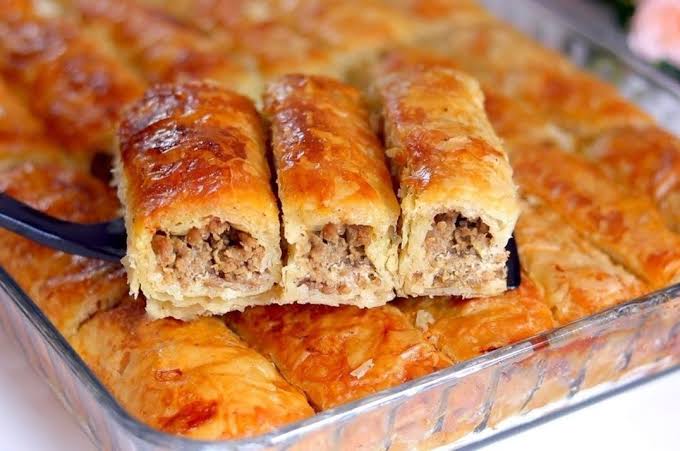طعم يشدك وريحة تهبل.. الجلاش باللحمة المفرومة وصفة فوق الخيال.. تنفع عشا وغدا بطعم روعه الروعه 5 طعم يشدك وريحة تهبل.. الجلاش باللحمة المفرومة وصفة فوق الخيال.. تنفع عشا وغدا بطعم روعه الروعه