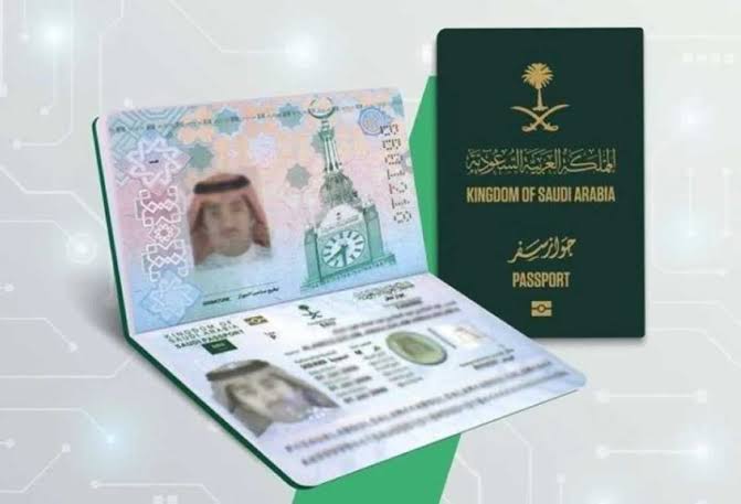 دخول 89 دولة دون تأشيرة.. مميزات جواز السفر السعودي وكيفية تجديده