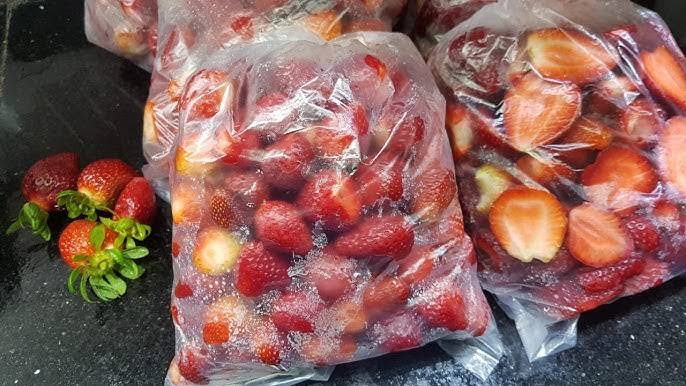 هتبقى جميلة في رمضان.. أفضل طريقة لتخزين الفراولة في الفريزر طول السنة