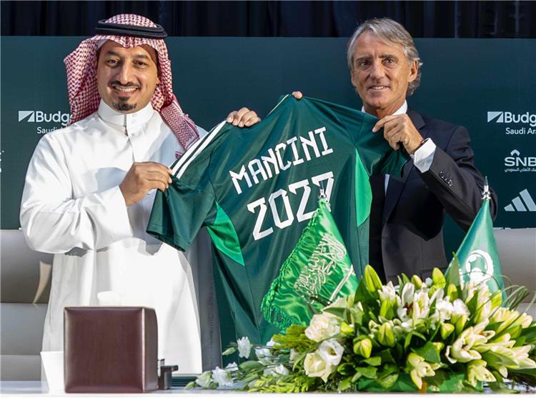 رغم بداية كأس أمم آسيا.. مانشيني يستبعد 3 لاعبين من صفوف المنتخب السعودي 8 رغم بداية كأس أمم آسيا.. مانشيني يستبعد 3 لاعبين من صفوف المنتخب السعودي