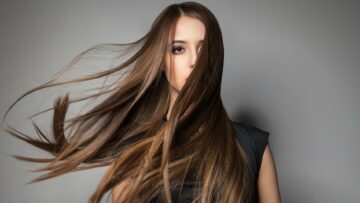 خلطة منزلية قوية لتكثيف وتطويل الشعر بشكل طبيعي