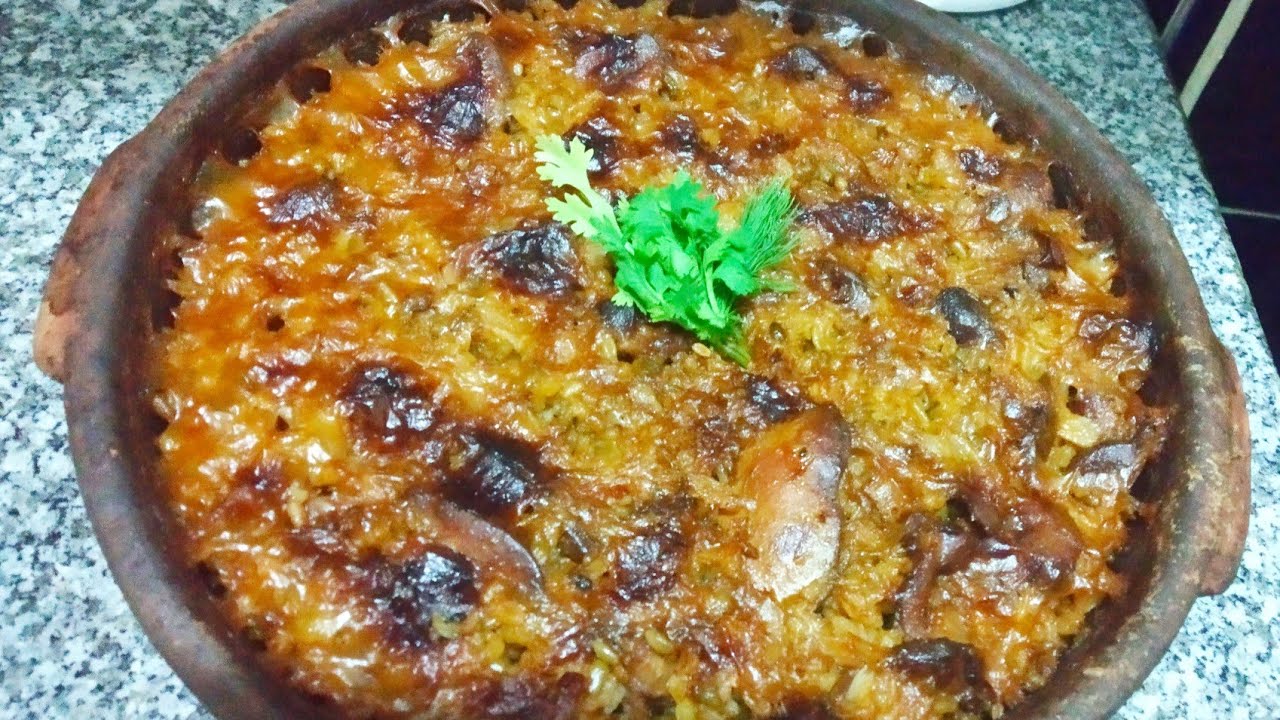 "غداء سريع مشبع و موفر" طريقة عمل طاجن الفريك بالكبد والقوانص..طعم ولا أروع هتعمليه كل يوم 5 “غداء سريع مشبع و موفر” طريقة عمل طاجن الفريك بالكبد والقوانص..طعم ولا أروع هتعمليه كل يوم