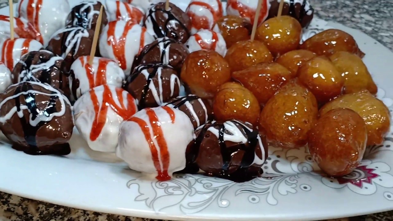 طريقة عمل الزلابية بصوص الشيكولاتة في المنزل لضمان النظافة وتوفير المال