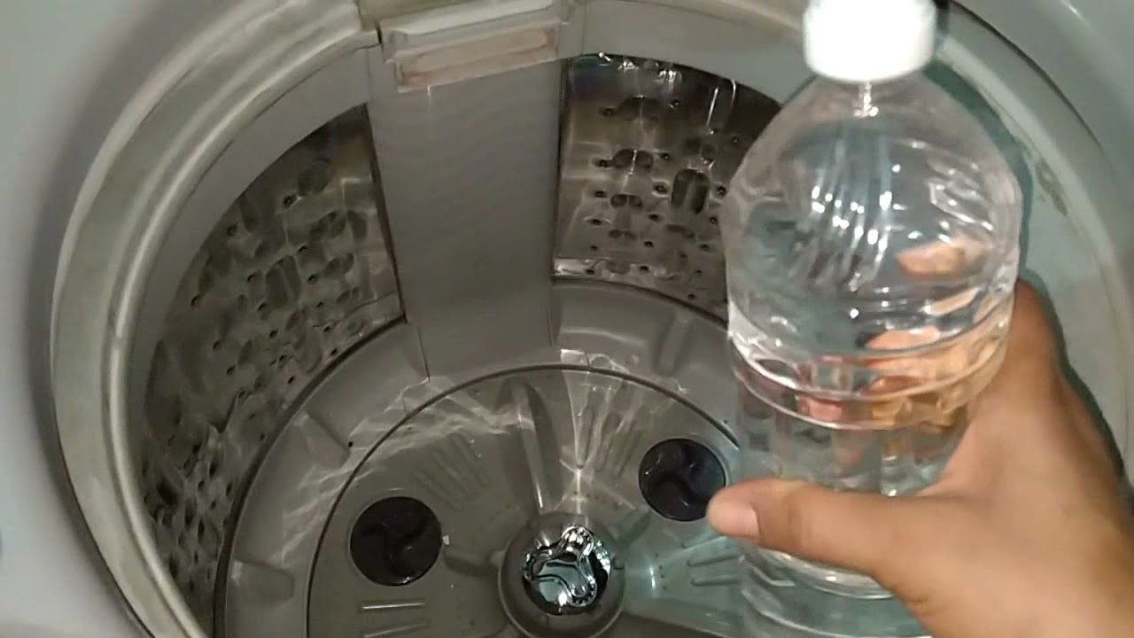خلطة متخطرش على بالك لو وضعتيها في الغسالة الاتوماتيك هتزيل الرواسب والروائح الكريهة في دقائق 5 خلطة متخطرش على بالك لو وضعتيها في الغسالة الاتوماتيك هتزيل الرواسب والروائح الكريهة في دقائق