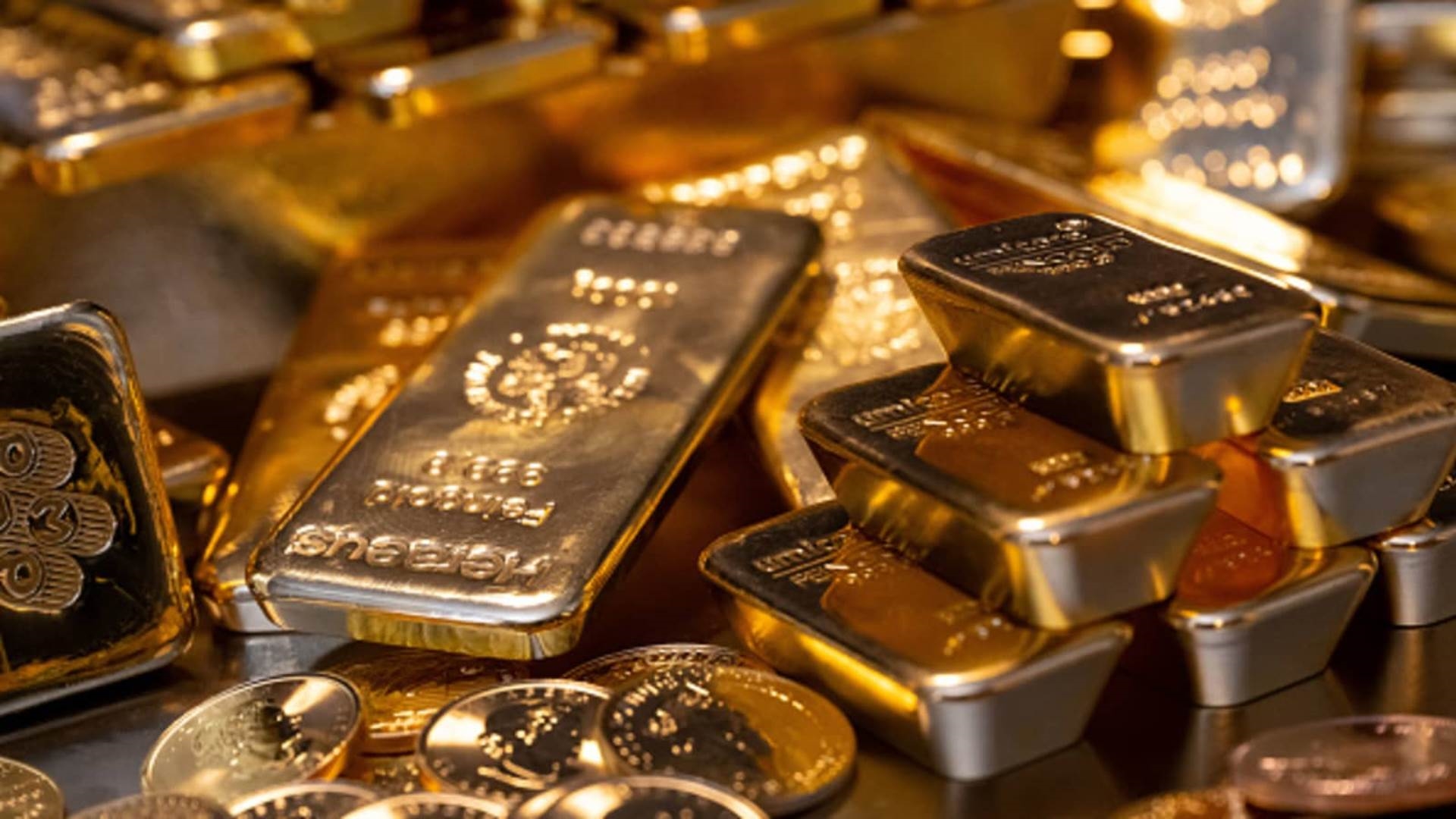 مفاجأة جديدة لعيار 21.. تراجع بسعر الذهب اليوم الأربعاء في مصر 2 مفاجأة جديدة لعيار 21.. تراجع بسعر الذهب اليوم الأربعاء في مصر