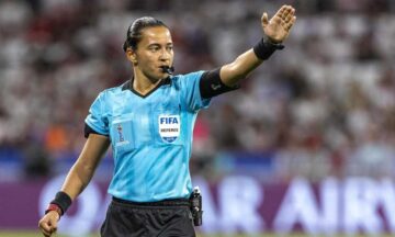 مباراة الهلال وانتر ميامي.. طاقم تحكيم نسائي في افتتاح كأس موسم الرياض 2024 والتشكيل الرسمي للفريقين