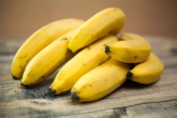 احذر.. 3 أطعمة لا تتناولها مع الموز