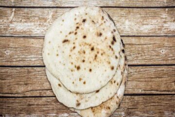 جارتي الاروبة قالتلي عليها.. كيفية عمل العيش البلدي الفلاحي بدون فرن وبأقل تكلفة