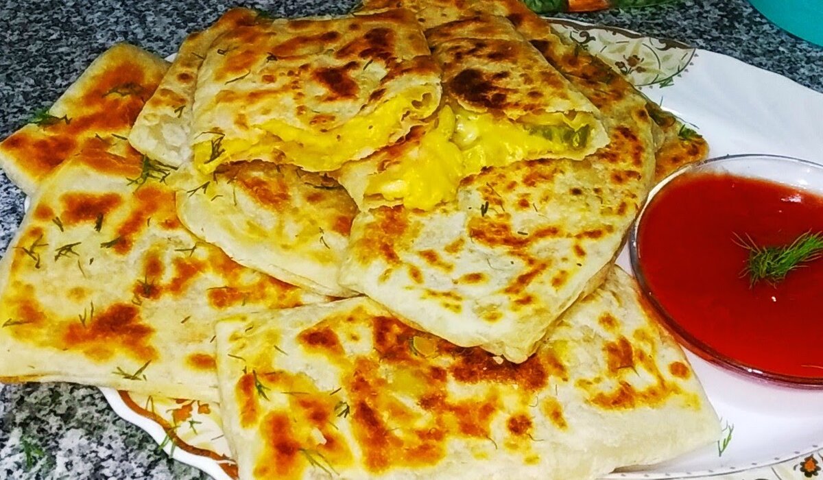 طريقة عمل فطيرة الطاسة السريعة في 10 دقائق فقط بمكونات كلها في البيت والفطير الحلو بالكاسترد 5 طريقة عمل فطيرة الطاسة السريعة في 10 دقائق فقط بمكونات كلها في البيت والفطير الحلو بالكاسترد